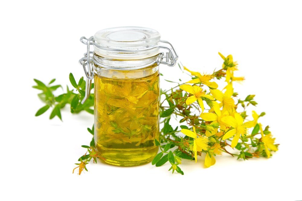 Olej z wiesiołka a regulacja hormonów i wsparcie w ciąży