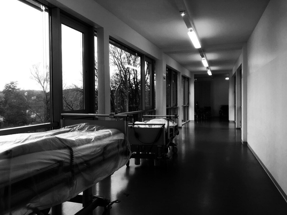 Pobyt w szpitalu psychiatrycznym – co warto wiedzieć